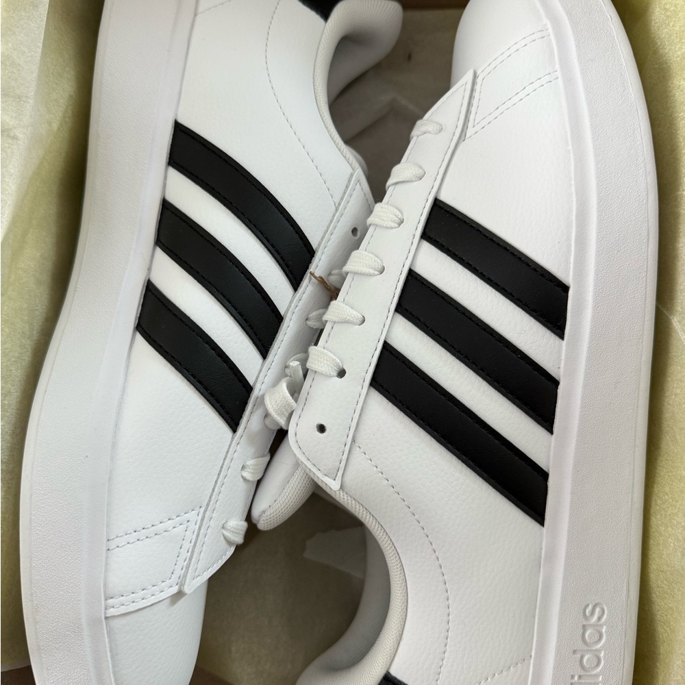 Adidas Grand Court Men's Classic White and Black Sneakers 11.5